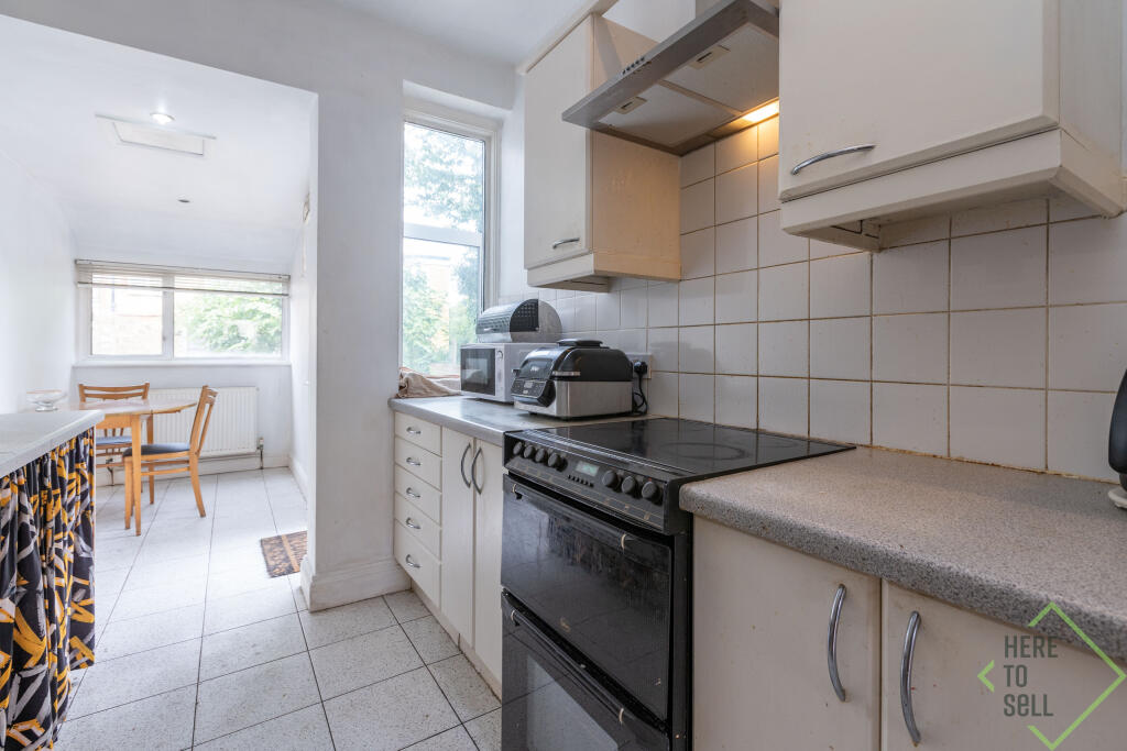 1 Northumberland Gardens, EDMONTON, N9 9LN-26