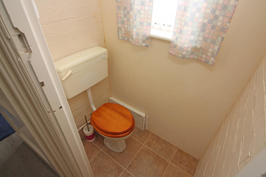 WC2