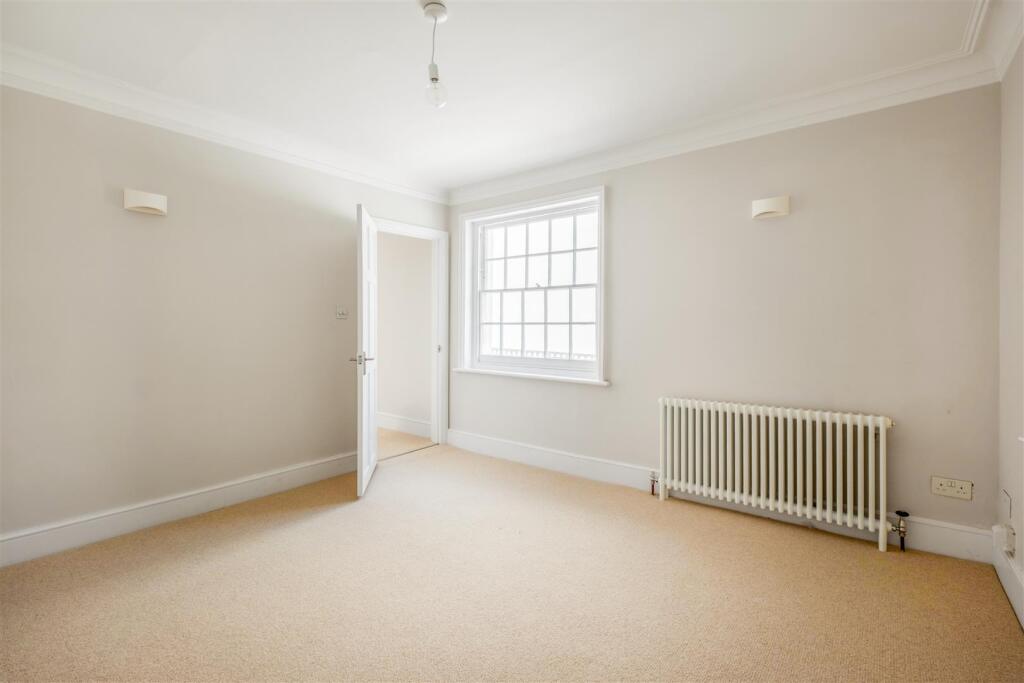 9 Camden Terrace-24.jpg