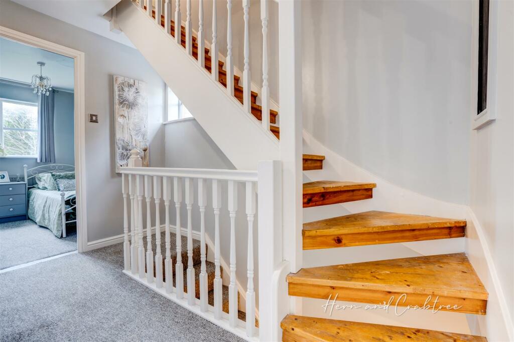 Tarragon Way, Pontpreannau, HernCrabtree (23).jpg