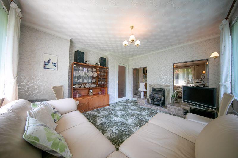 Reception 2/Bedroom 5