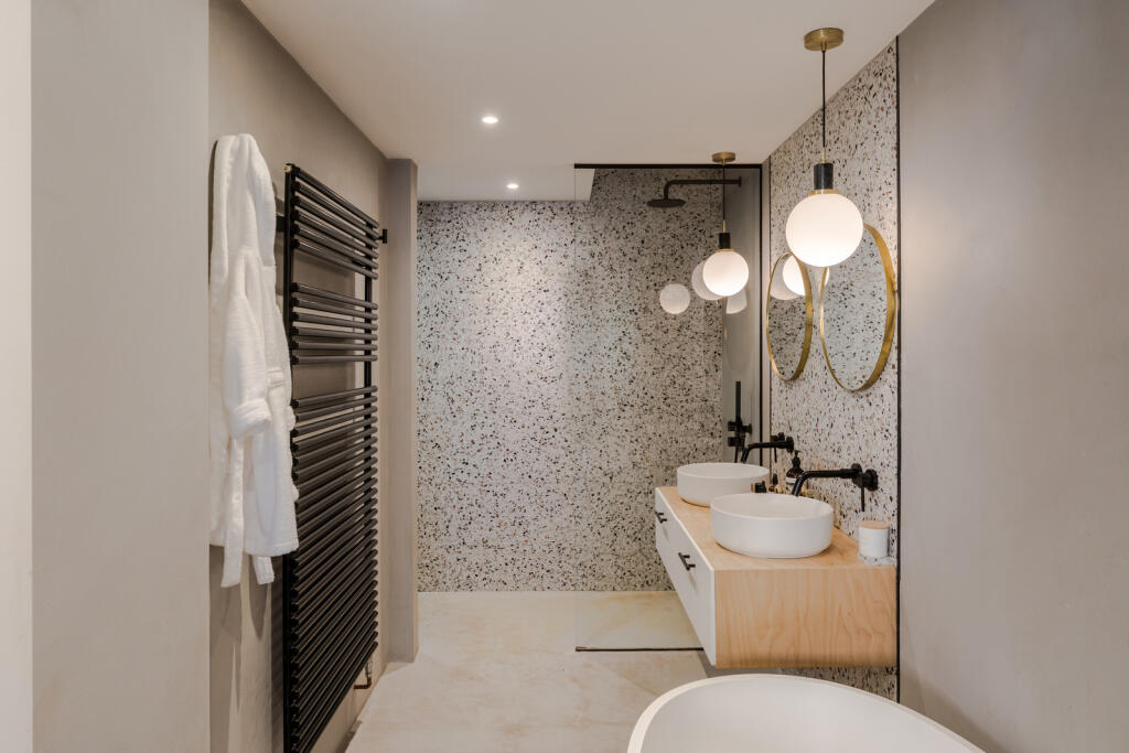 265247 - Studio 26-40.jpg