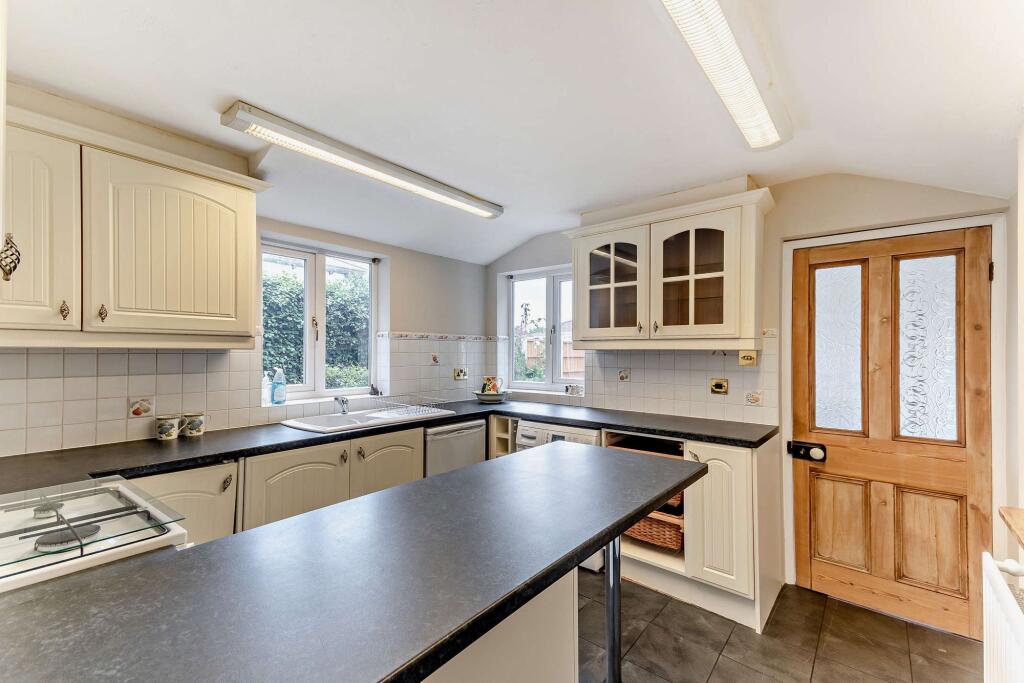 Kitchen 2
