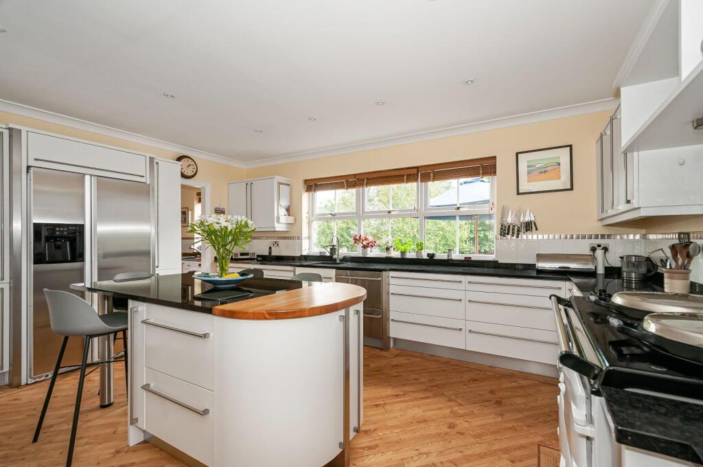 Kitchen alt