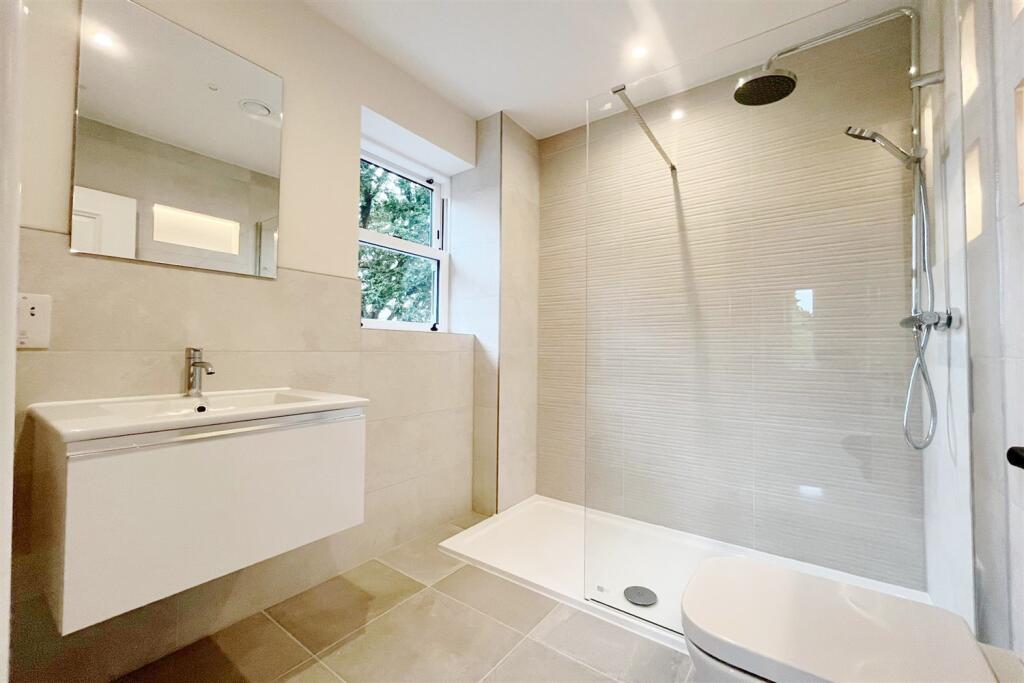 En-Suite Shower room