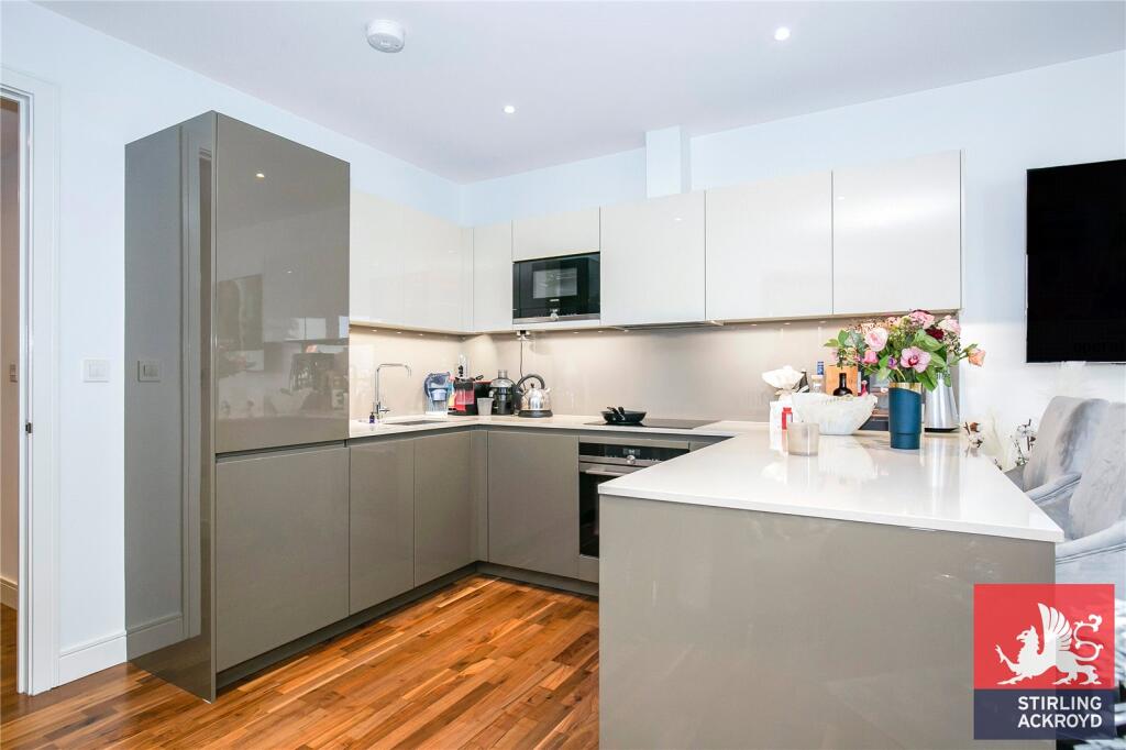 Reception/Kitchen