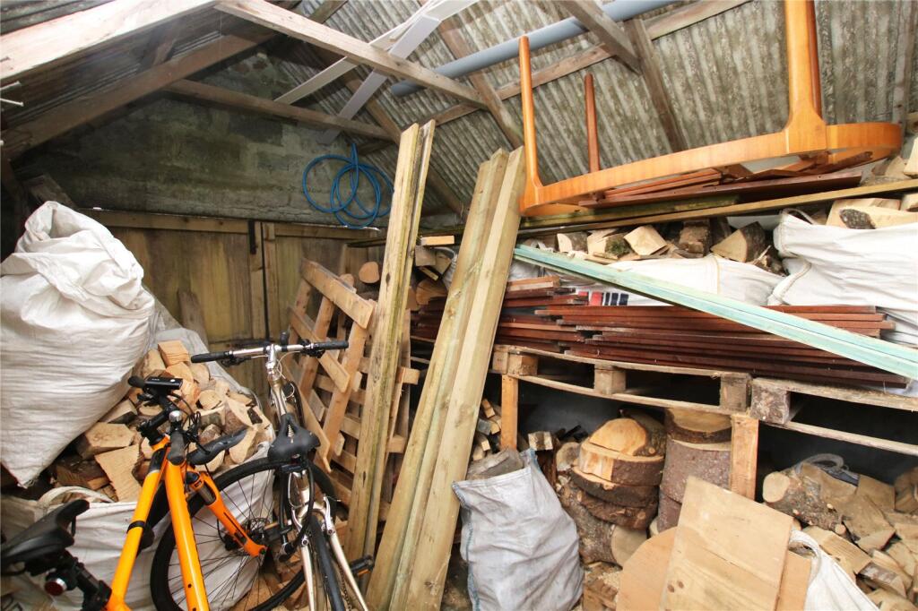 Garage 2