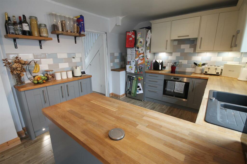 WR Kitchen vi.JPG