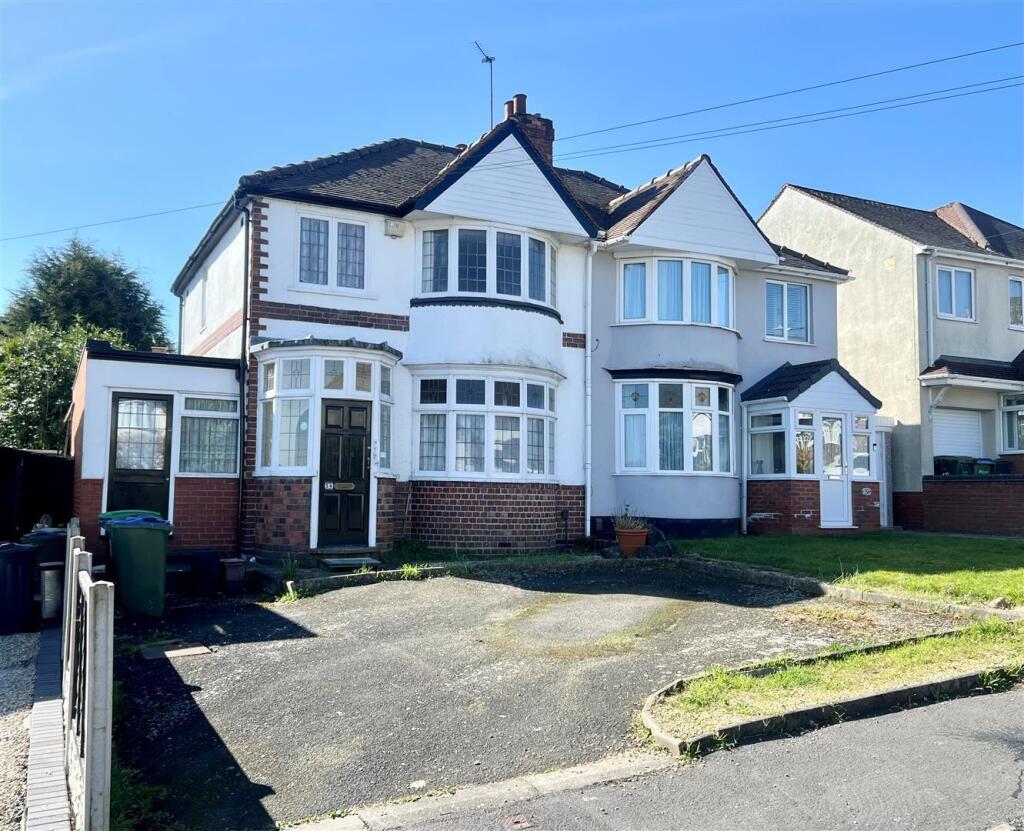 Highbury Avenue Rowley Regis 1.jpg