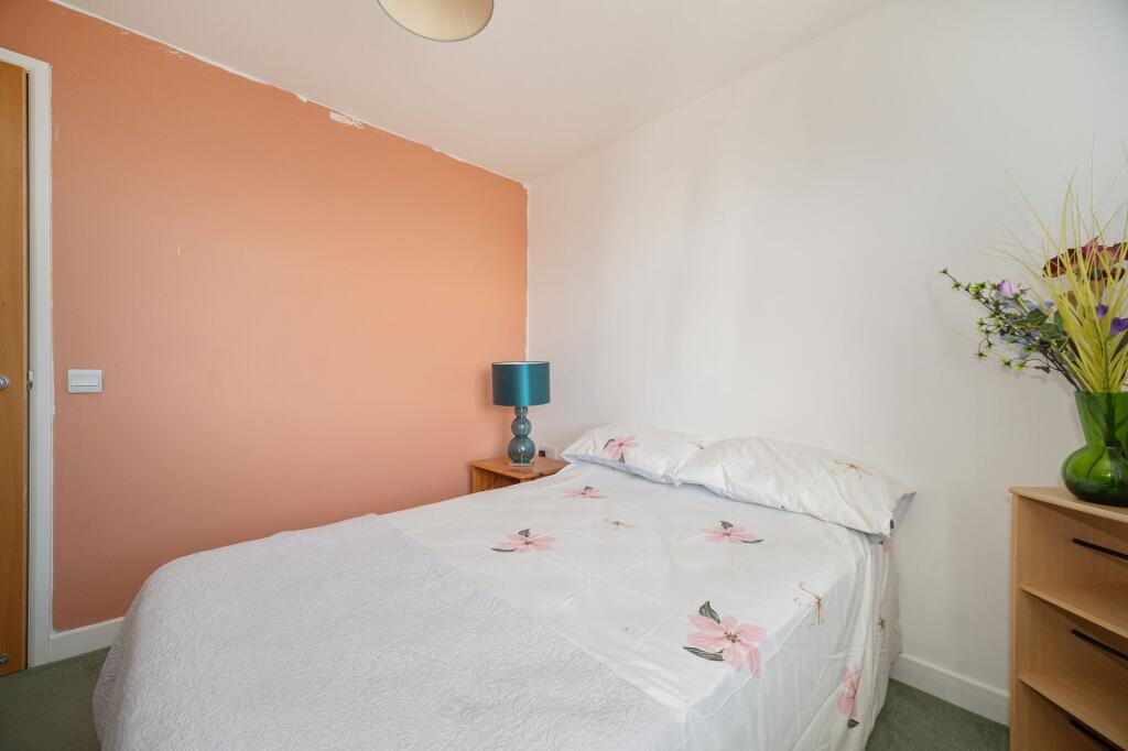 Bedroom2