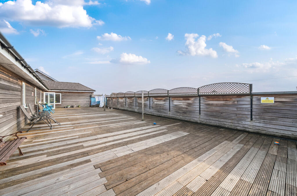Shared Roof Terrace
