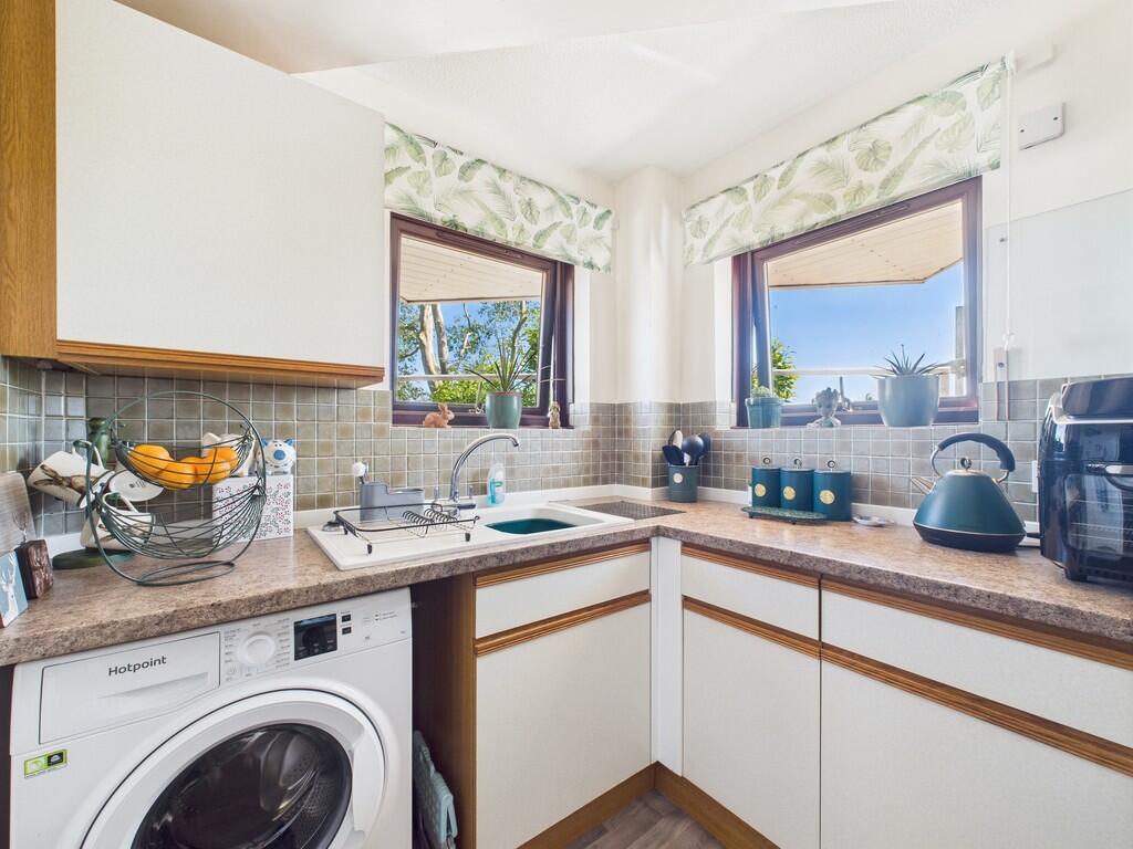 CAM02089G0-PR0521...