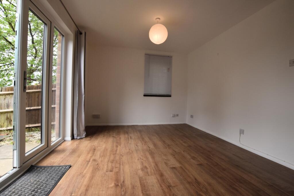 34 Wimbledon Place lounge new