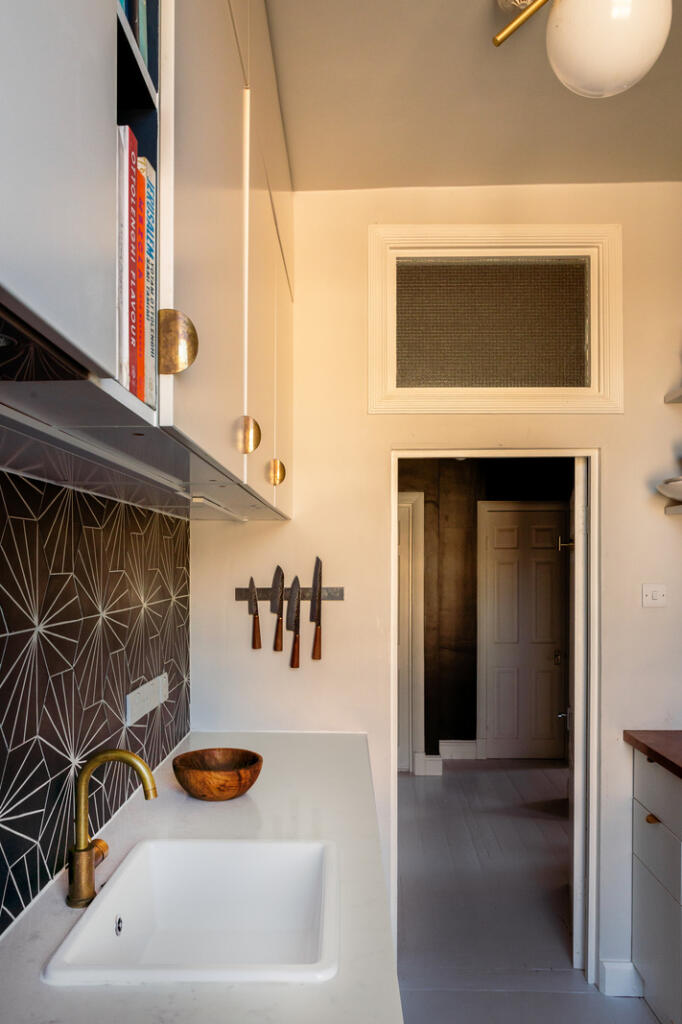 244052 - 24_11_MH E1 4AR2808-Edit.JPG