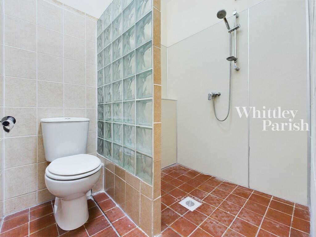 CAM01607G0-PR0611...