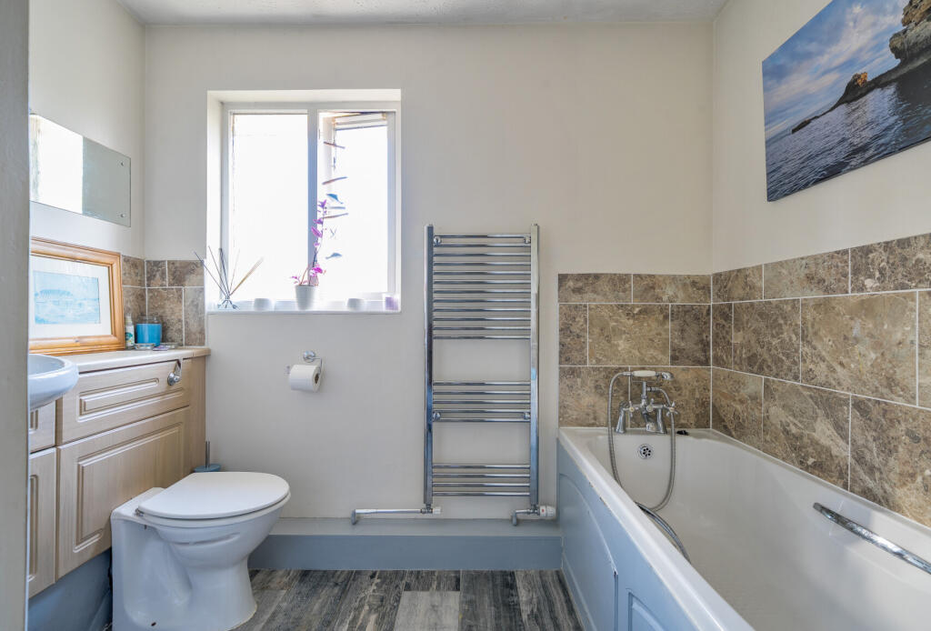 1334095-22-6891bb...