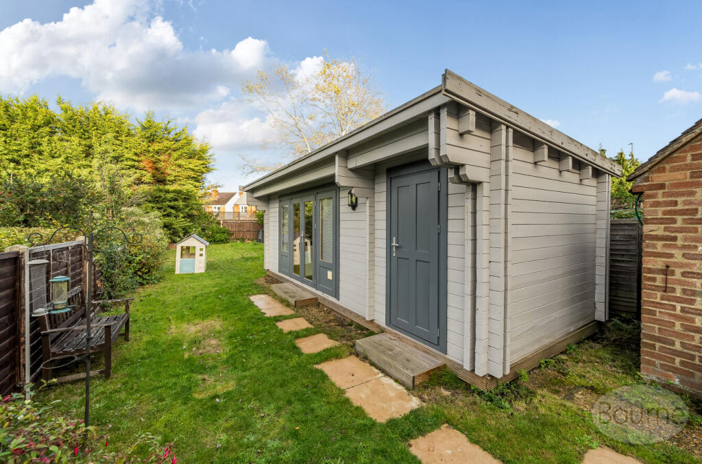 135c7689-01e7-418...