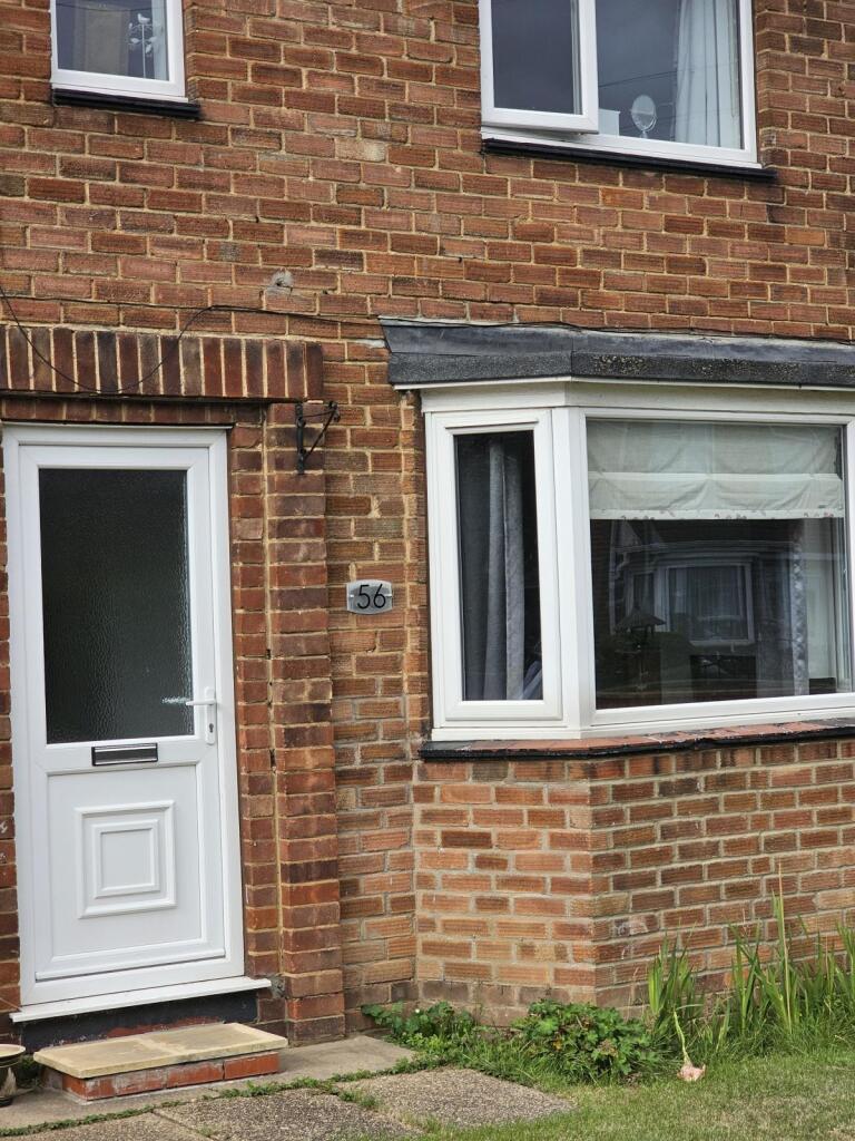2 Bedroom Semi-detached House