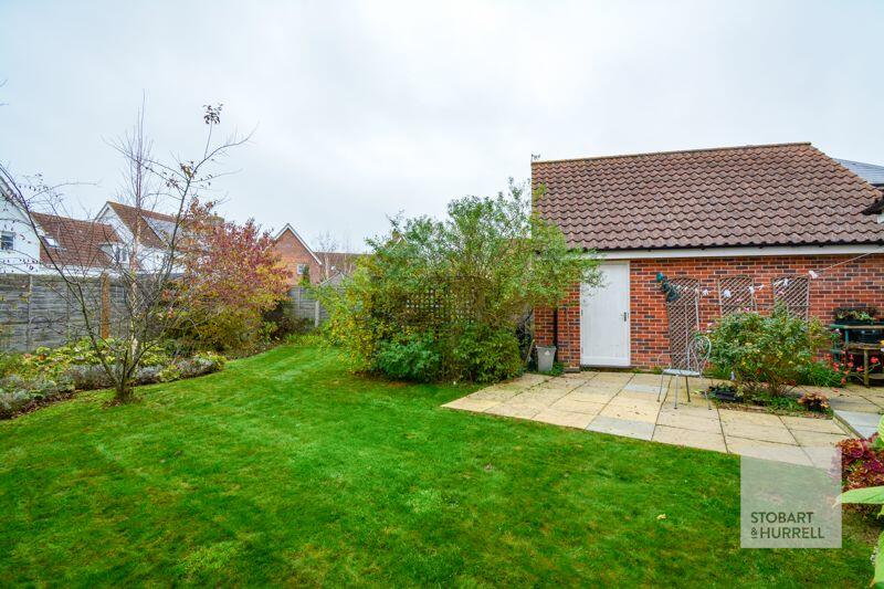 Garden with Paved Seating 