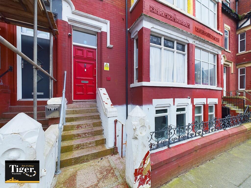 CAM03440G0-PR0256...