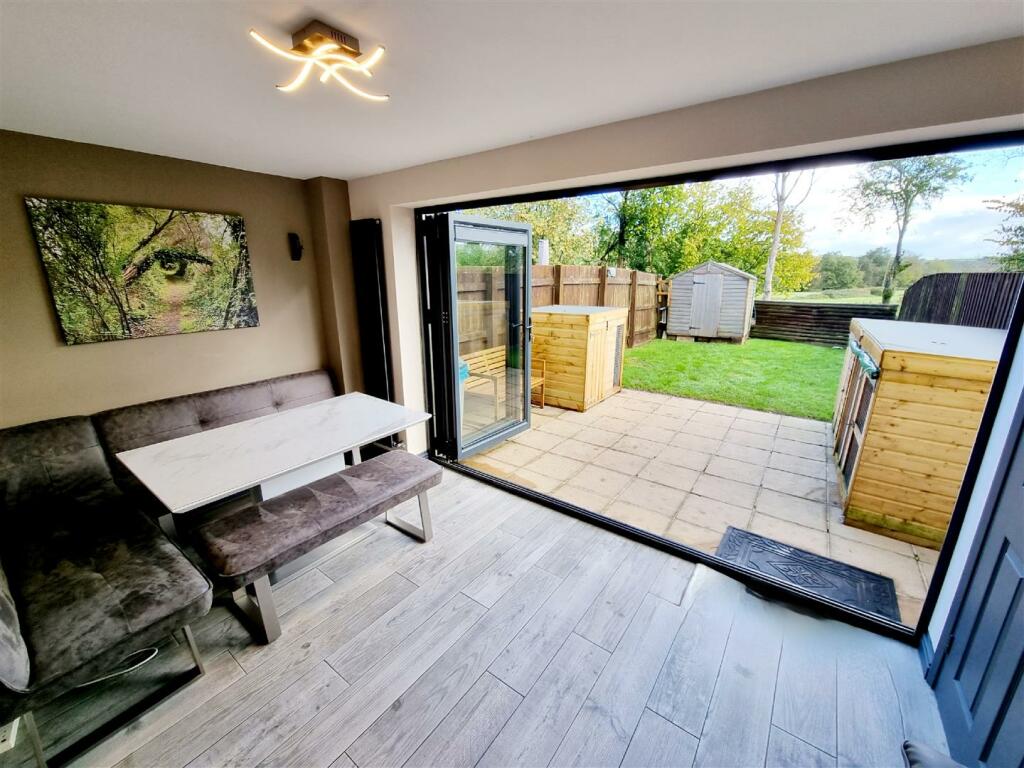 Bi Folds.jpg