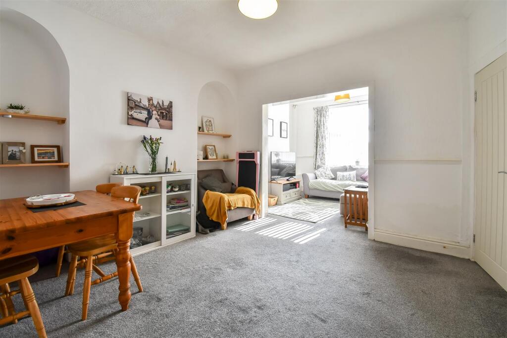 Living / Dining Room