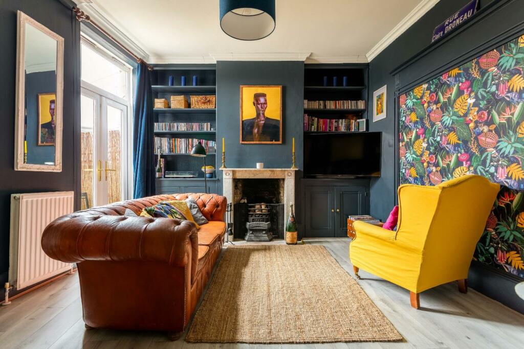 Crescent Road-1.jpg