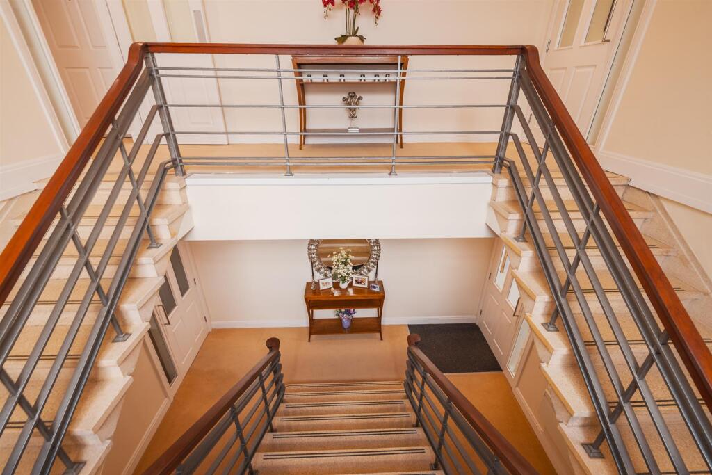 20 Renaissance-39.jpg