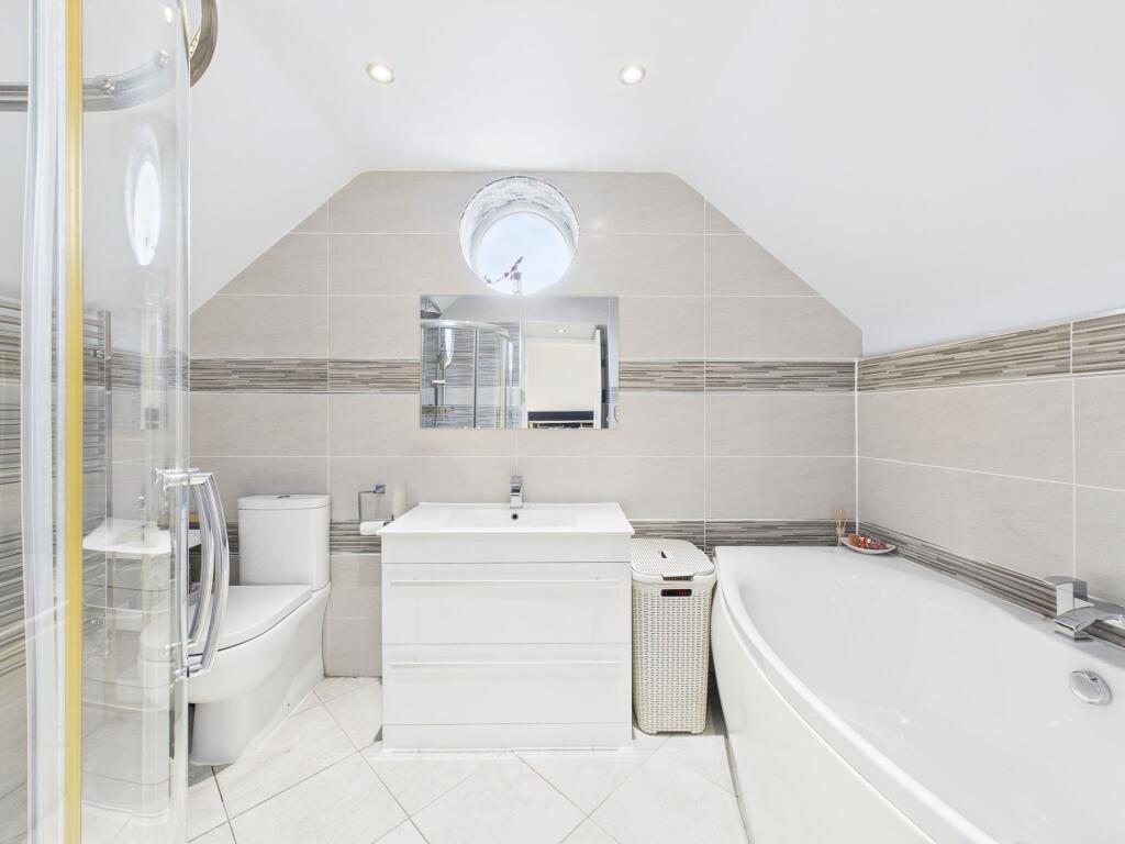 En-Suite to Bedroom Two