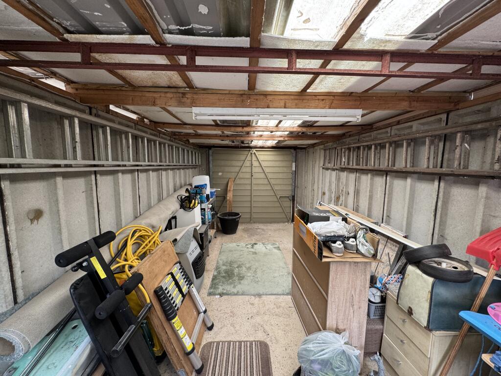 garage