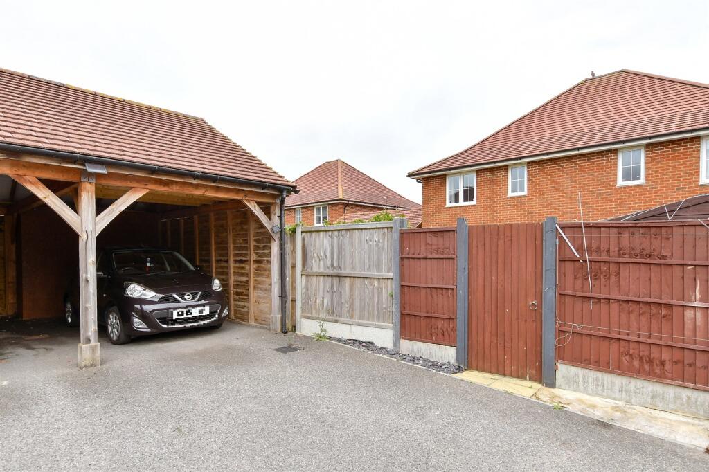 Driveway/Parking