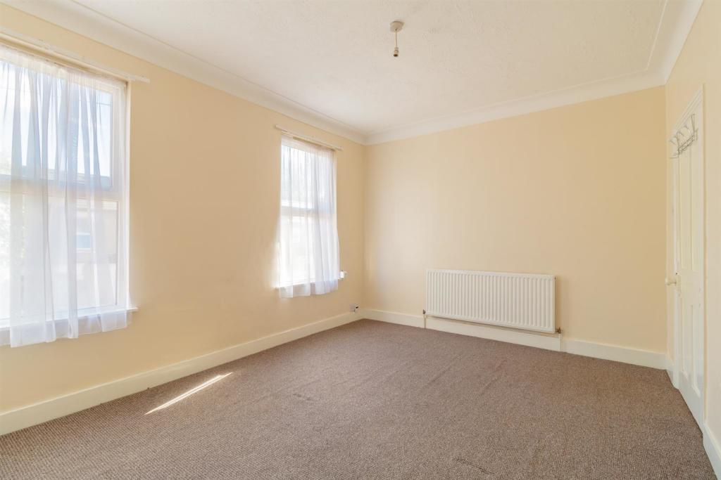 57b NIgel Road     E7 8AN (113).jpg
