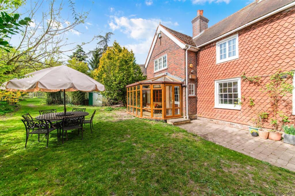 SADDLECOMBE COT 2.jpg