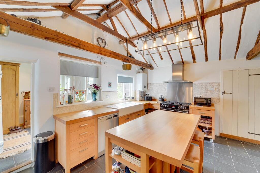 86 High St, Linton, Cambridge-14.jpg