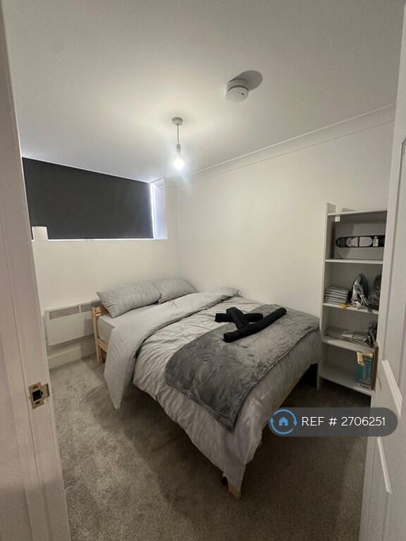 Double Bedroom