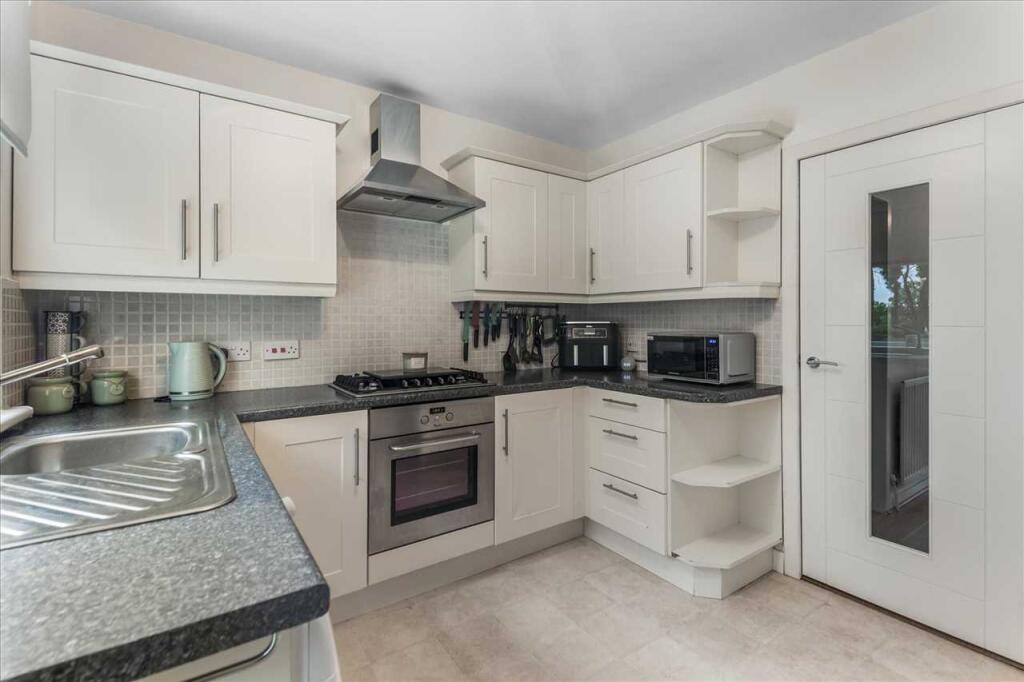 Kitchen (1)
