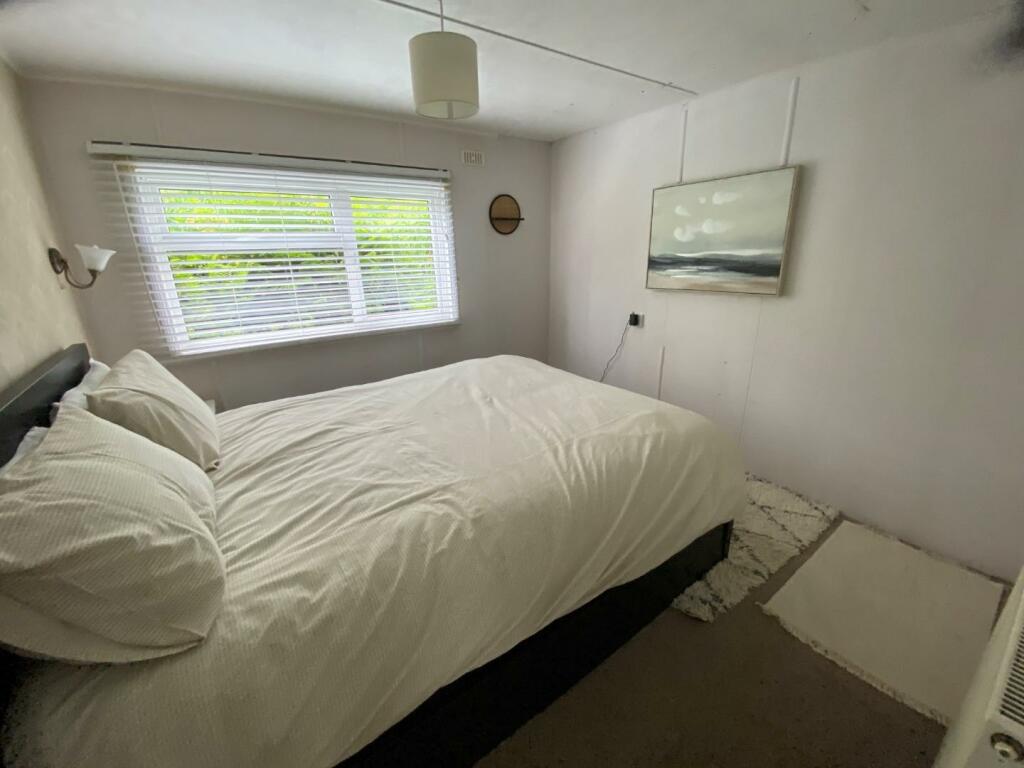 Bedroom One.jpg