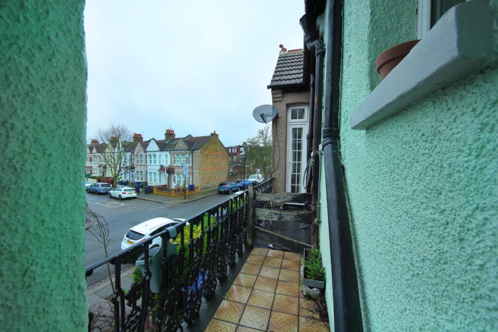 Gv- 18A - Drayton Road (10).jpg