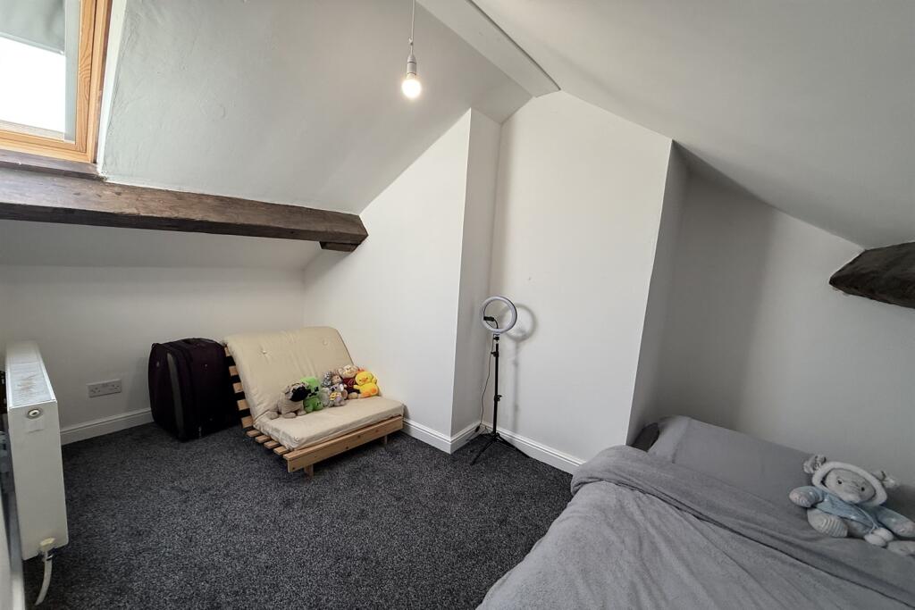 Loft Room/Bedroom 3