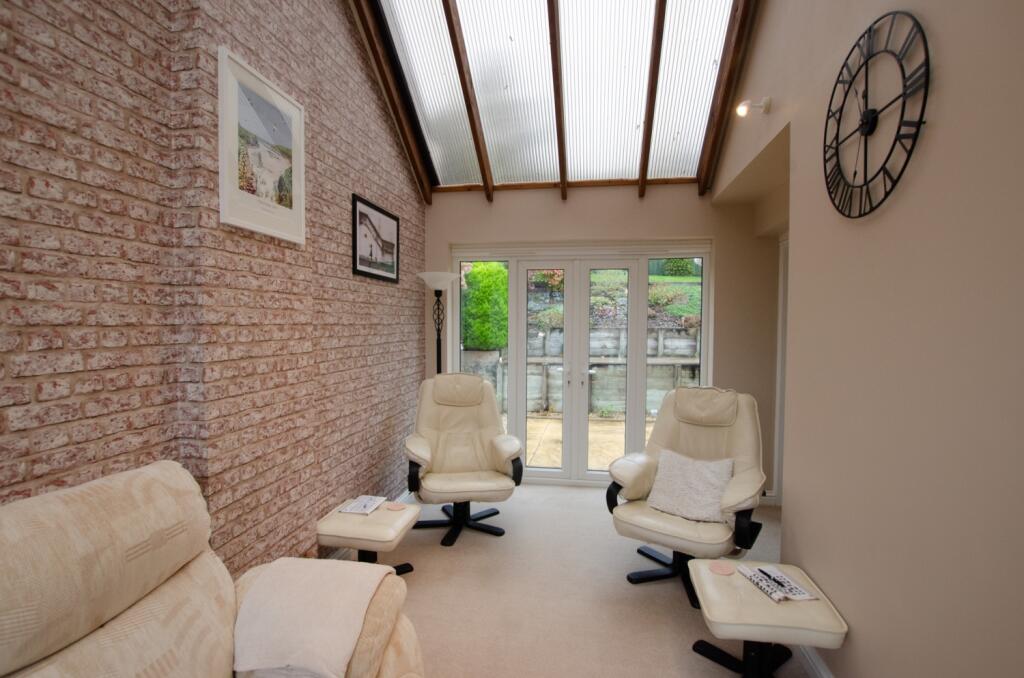 20 Barons Meadows TPS Bodmin 01208 74182-33