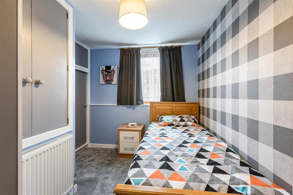 17 Woodside Place Galashiels 22.JPG