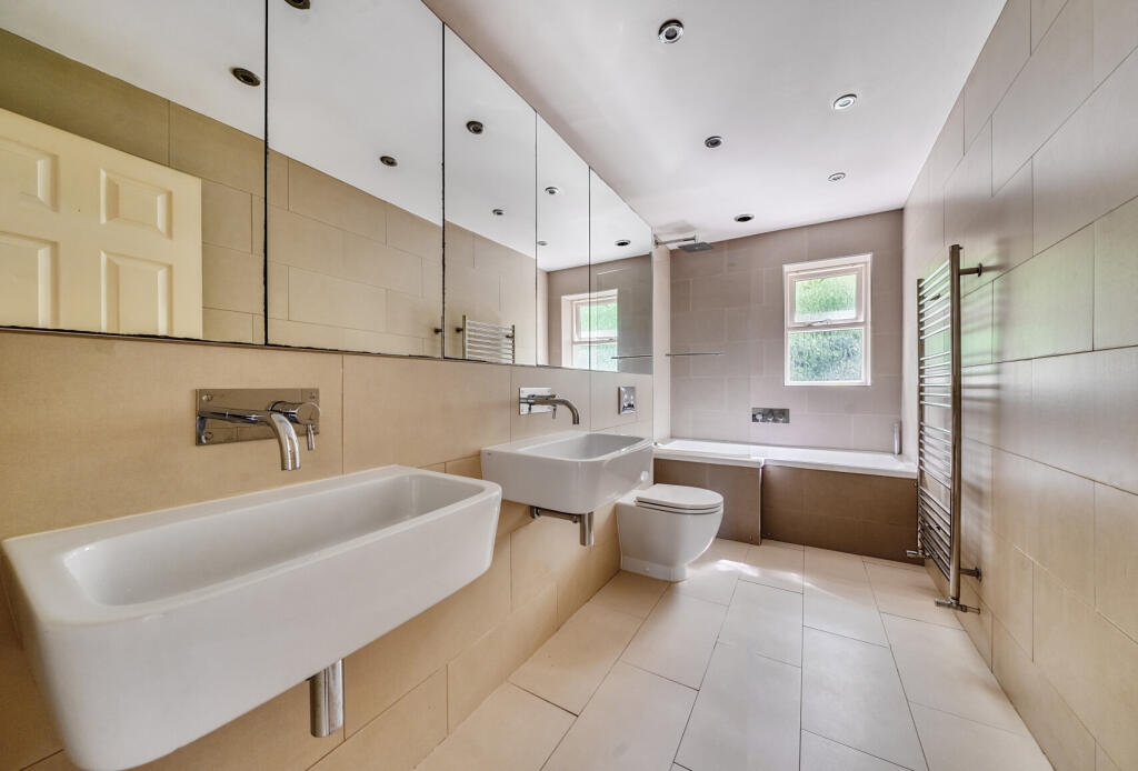 1294542-37-682f1a...