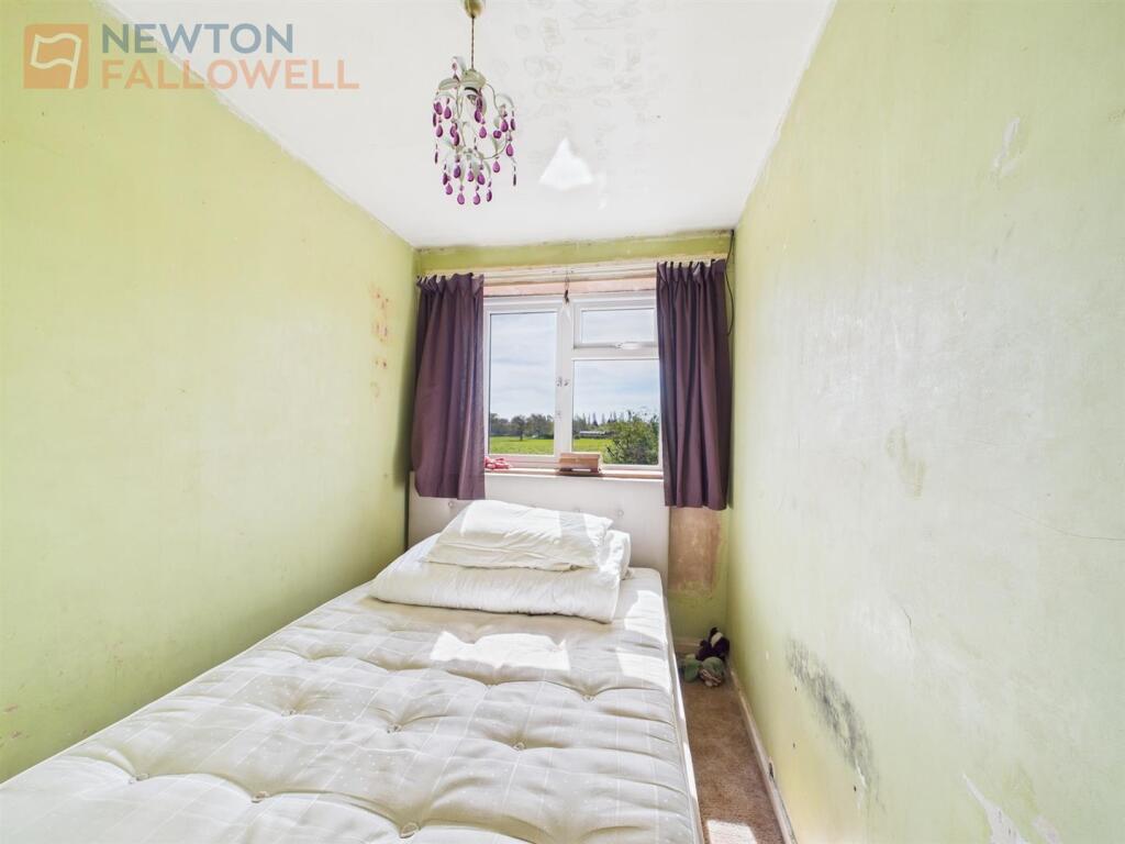 Bedroom 3.jpg