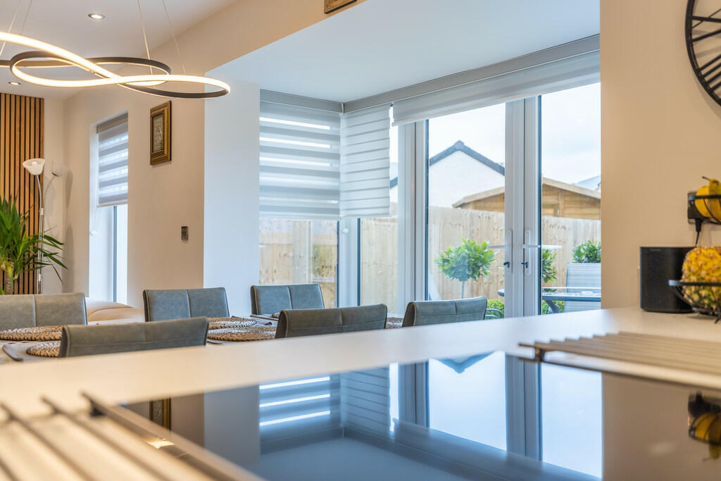 Kitchen/Dining Ro...