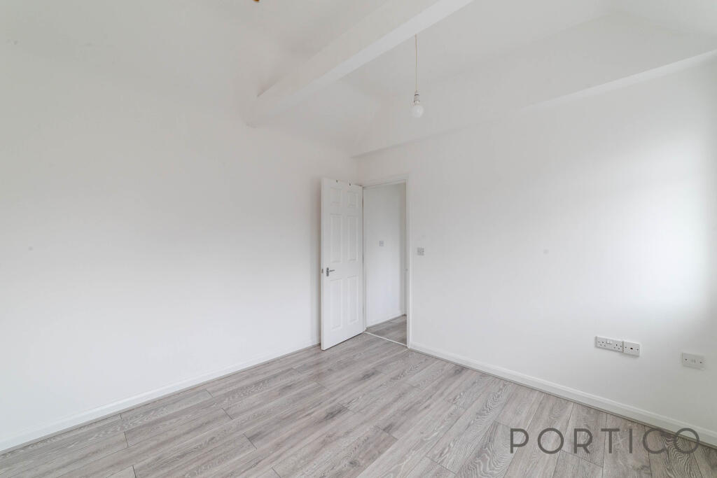 Bedroom (2)