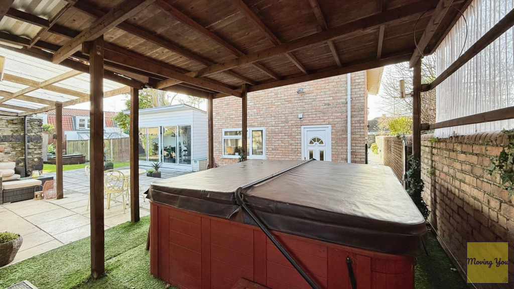 Hot tub
