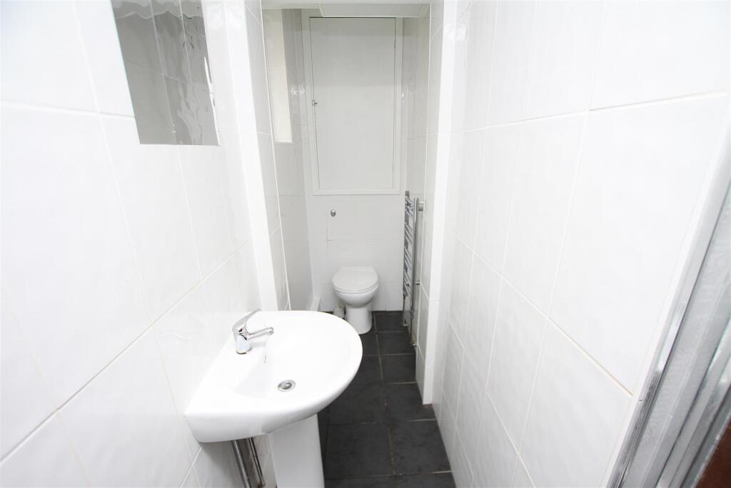 cloakroom b.jpg