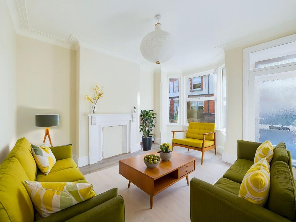 Lounge (Virtually Furnished)