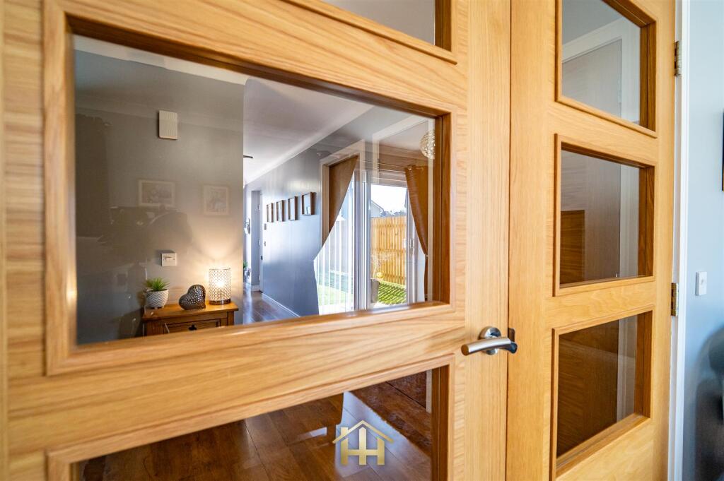 284 old glamis Road dundee 100425 EDIT (29 of 55).