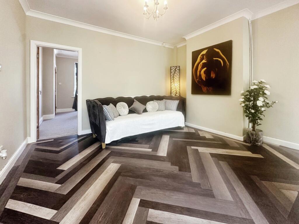 Kitchen/Living Room
